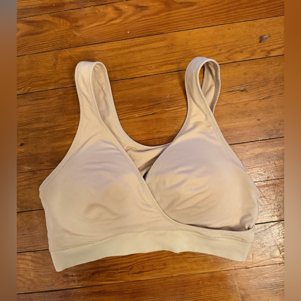 Vanity Fair Nursing Wireless Lounge Bra Size M Beige Soft Comfort Bralette